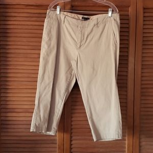 Gap tan capris size 12